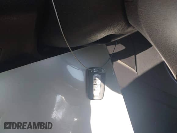 2011 Hyundai Sonata SE с VIN 5NPEC4AB8BH206824, выставлен на аукционе IAAI как лот 42933895 с пробегом 152 012 миль миль и . История ставок и продаж доступна на DreamBid. Изображение 11.