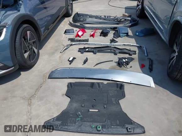 ✅ 2025 Hyundai Ioniq 5 SE • VIN: 7YAKM4DA3SY022725 • Лот: 43223688. Опубликован ранее на IAAI с пробегом 316 миль. Бесплатный доступ к архиву аукционных продаж из США и подробный отчёт об истории автомобиля на DreamBid. Изображение 12.