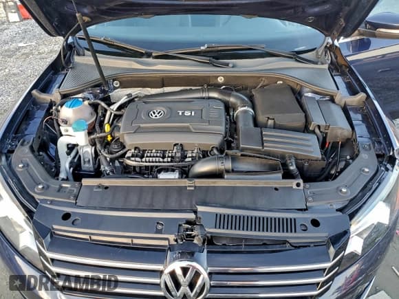 ✅ 2014 Volkswagen Passat S • VIN: 1VWAT7A39EC030307 • Lot: 95159585. Listed on Copart with 133,918 mi. Free auction sales archive from the USA and detailed vehicle history report at DreamBid. Image 11.