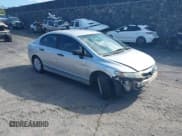 ✅ 2010 Honda Civic DX-VP • VIN: 19XFA1F37AE023203 • Лот: 43303801. Опубликован ранее на IAAI с пробегом 232 297 миль. Бесплатный доступ к архиву аукционных продаж из США и подробный отчёт об истории автомобиля на DreamBid. Изображение 1.