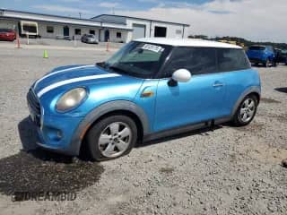 2016 MINI Hardtop with VIN WMWXP5C58GT739587, listed as a Copart auction lot 80125175 with 72,993 mi miles and Salvage title. Bid and sale history available at DreamBid. Image 1.
