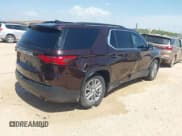 ✅ 2023 Chevrolet Traverse LT Cloth • VIN: 1GNERGKW5PJ296957 • Lot: 42301212. Wystawiony na IAAI z przebiegiem 47 980 mil. Bezpłatny archiwum sprzedaży aukcyjnych z USA i szczegółowy raport historii pojazdu na DreamBid. Zdjęcie 4.