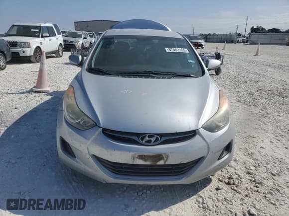 ✅ 2013 Hyundai Elantra GLS • VIN: 5NPDH4AE7DH321649 • Lot: 87083165. Listed on Copart with 136,031 mi. Free auction sales archive from the USA and detailed vehicle history report at DreamBid. Image 5.