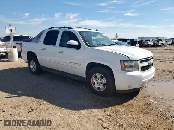 ✅ 2007 Chevrolet Avalanche LS • VIN: 3GNEC12J07G264745 • Lot: 80141095. Listed on Copart with 173,951 mi. Free auction sales archive from the USA and detailed vehicle history report at DreamBid. Image 4.