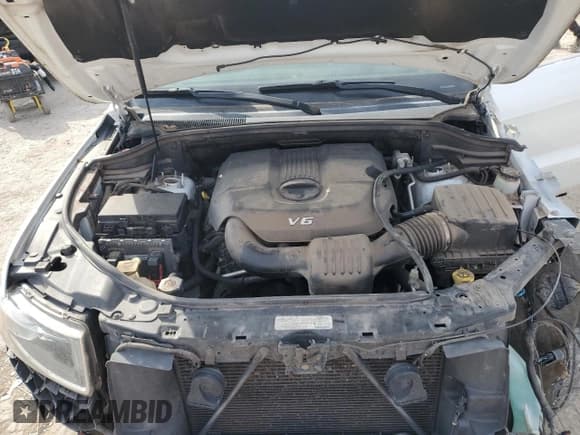 ✅ 2015 Jeep Grand Cherokee Laredo • VIN: 1C4RJEAG1FC669883 • Lot: 85857515. Listed on Copart with 228,860 mi. Free auction sales archive from the USA and detailed vehicle history report at DreamBid. Image 12.