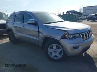 ✅ 2017 Jeep Grand Cherokee Altitude • VIN: 1C4RJFAGXHC947947 • Лот: 43688672. Опубликован ранее на IAAI с пробегом 129 161 миль. Бесплатный доступ к архиву аукционных продаж из США и подробный отчёт об истории автомобиля на DreamBid. Изображение 1.
