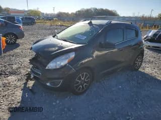 ✅ 2013 Chevrolet Spark LT • VIN: KL8CF6S94DC523755 • Лот: 92265805. Опубликован ранее на Copart с пробегом 134 919 миль. Бесплатный доступ к архиву аукционных продаж из США и подробный отчёт об истории автомобиля на DreamBid. Изображение 1.