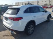 ✅ 2025 Mercedes-Benz GLC 300 • VIN: W1NKM4GB3SF320370 • Lot: 42622649. Wystawiony na IAAI z przebiegiem 1 787 mil. Bezpłatny archiwum sprzedaży aukcyjnych z USA i szczegółowy raport historii pojazdu na DreamBid. Zdjęcie 4.