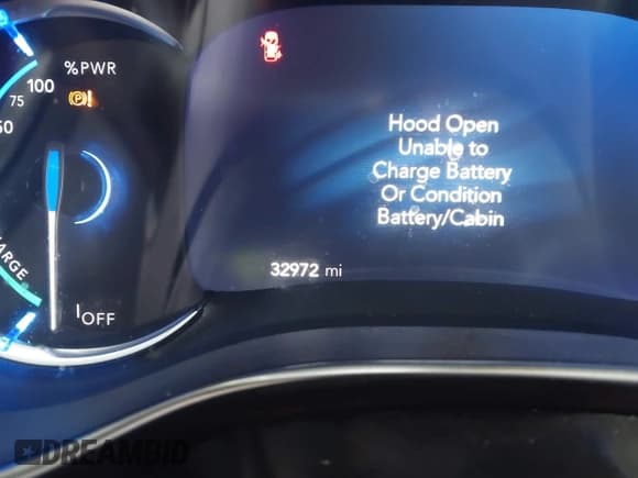 ✅ 2023 Chrysler Pacifica Hybrid Limited • VIN: 2C4RC1S76PR599596 • Lot: 43427260. Listed on IAAI with 32,972 mi. Free auction sales archive from the USA and detailed vehicle history report at DreamBid. Image 7.