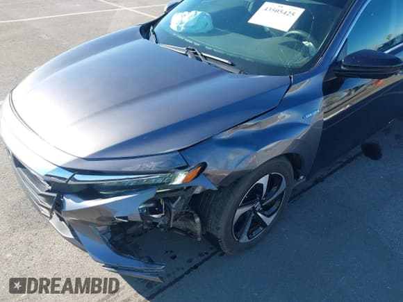 ✅ 2021 Honda Insight EX • VIN: 19XZE4F52ME011324 • Lot: 43505425. Listed on IAAI with 111,415 mi. Free auction sales archive from the USA and detailed vehicle history report at DreamBid. Image 6.