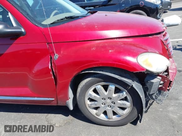 ✅ 2007 Chrysler PT Cruiser Limited • VIN: 3A8FY688X7T594280 • Lot: 43129412. Wystawiony na IAAI z przebiegiem 69 267 mil. Bezpłatny archiwum sprzedaży aukcyjnych z USA i szczegółowy raport historii pojazdu na DreamBid. Zdjęcie 13.