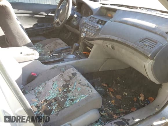 ✅ 2008 Honda Accord LX • VIN: 1HGCP26348A100406 • Лот: 43535914. Опубликован ранее на IAAI с пробегом Не указан. Бесплатный доступ к архиву аукционных продаж из США и подробный отчёт об истории автомобиля на DreamBid. Изображение 5.