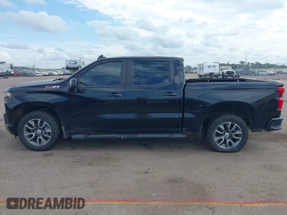 ✅ 2020 Chevrolet Silverado 1500 RST • VIN: 3GCUYEEL1LG307428 • Lot: 43101551. Listed on IAAI with 85,231 mi. Free auction sales archive from the USA and detailed vehicle history report at DreamBid. Image 14.