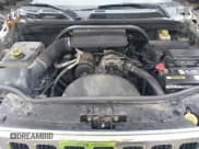 ✅ 2007 Jeep Commander Sport • VIN: 1J8HG48K57C632098 • Lot: 42300239. Wystawiony na IAAI z przebiegiem 311 738 mil. Bezpłatny archiwum sprzedaży aukcyjnych z USA i szczegółowy raport historii pojazdu na DreamBid. Zdjęcie 10.