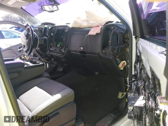 ✅ 2019 Chevrolet Silverado 2500HD LT • VIN: 1GC1KSEY5KF119090 • Лот: 41616445. Опубликован ранее на IAAI с пробегом 49 518 миль. Бесплатный доступ к архиву аукционных продаж из США и подробный отчёт об истории автомобиля на DreamBid. Изображение 5.