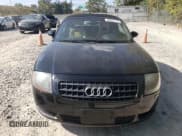 ✅ 2005 Audi TT • VIN: TRUTC28N351001716 • Lot: 80202115. Wystawiony na Copart z przebiegiem 60 972 mil. Bezpłatny archiwum sprzedaży aukcyjnych z USA i szczegółowy raport historii pojazdu na DreamBid. Zdjęcie 5.