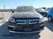 ✅ 2015 Mercedes-Benz GL 550 • VIN: 4JGDF7DE6FA552454 • Лот: 43497155. Опубликован ранее на IAAI с пробегом 139 467 миль. Бесплатный доступ к архиву аукционных продаж из США и подробный отчёт об истории автомобиля на DreamBid. Изображение 12.