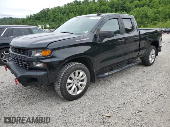 ✅ 2020 Chevrolet Silverado 1500 Custom • VIN: 1GCRYBEKXLZ364657 • Lot: 57580125. Listed on Copart with 63,185 mi. Free auction sales archive from the USA and detailed vehicle history report at DreamBid. Image 1.