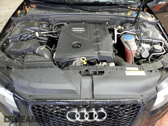 ✅ 2012 Audi A4 Premium Plus • VIN: WAUHFAFLXCA111319 • Lot: 82008924. Wystawiony na Copart z przebiegiem Nie podano. Bezpłatny archiwum sprzedaży aukcyjnych z USA i szczegółowy raport historii pojazdu na DreamBid. Zdjęcie 11.