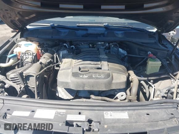 ✅ 2014 Volkswagen Touareg Sport • VIN: WVGEF9BP7ED003525 • Lot: 41868307. Listed on IAAI with 74,379 mi. Free auction sales archive from the USA and detailed vehicle history report at DreamBid. Image 10.