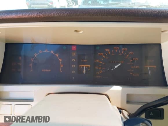 ✅ 1988 Nissan Hardbody • VIN: 1N6ND11S1JC374453 • Lot: 43497239. Wystawiony na IAAI z przebiegiem 156 676 mil. Bezpłatny archiwum sprzedaży aukcyjnych z USA i szczegółowy raport historii pojazdu na DreamBid. Zdjęcie 7.