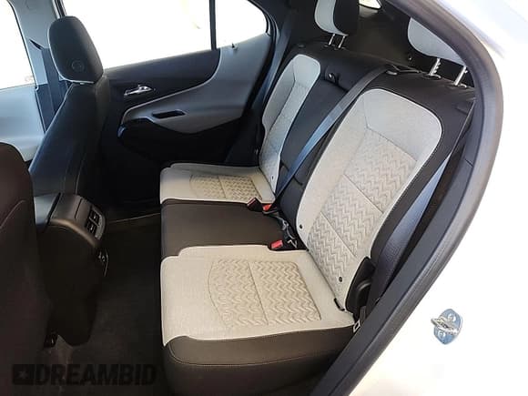 ✅ 2024 Chevrolet Equinox LS • VIN: 3GNAX5EG9RL259564 • Лот: 42679175. Опубликован ранее на IAAI с пробегом 93 миль. Бесплатный доступ к архиву аукционных продаж из США и подробный отчёт об истории автомобиля на DreamBid. Изображение 1.