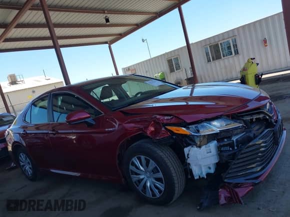 2020 Toyota Camry Hybrid LE с VIN 4T1C31AK8LU525374, выставлен на аукционе IAAI как лот 42814530 с пробегом 99 867 миль миль и . История ставок и продаж доступна на DreamBid. Изображение 13.