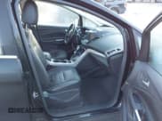 ✅ 2013 Ford C-Max SEL • VIN: 1FADP5CU8DL515413 • Lot: 43715126. Wystawiony na IAAI z przebiegiem 293 452 mil. Bezpłatny archiwum sprzedaży aukcyjnych z USA i szczegółowy raport historii pojazdu na DreamBid. Zdjęcie 5.