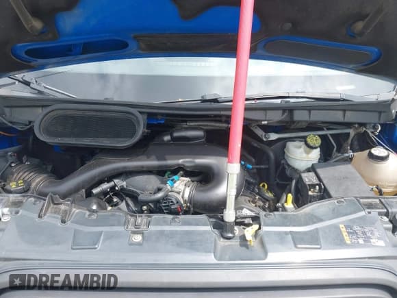 ✅ 2015 Ford Transit Cargo • VIN: 1FTNR2CM0FKA92570 • Lot: 43061239. Wystawiony na IAAI z przebiegiem 221 884 mil. Bezpłatny archiwum sprzedaży aukcyjnych z USA i szczegółowy raport historii pojazdu na DreamBid. Zdjęcie 10.