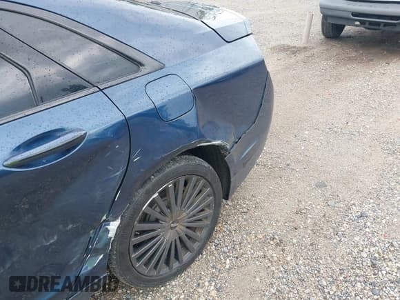 ✅ 2017 Lincoln MKZ Reserve • VIN: 3LN6L5F93HR644894 • Lot: 42634405. Wystawiony na IAAI z przebiegiem 127 139 mil. Bezpłatny archiwum sprzedaży aukcyjnych z USA i szczegółowy raport historii pojazdu na DreamBid. Zdjęcie 18.