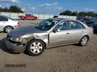2008 Hyundai Sonata GLS with VIN 5NPET46C68H389411, listed as a Copart auction lot 72097544 with 103,648 mi miles and Salvage title. Bid and sale history available at DreamBid. Image 1.