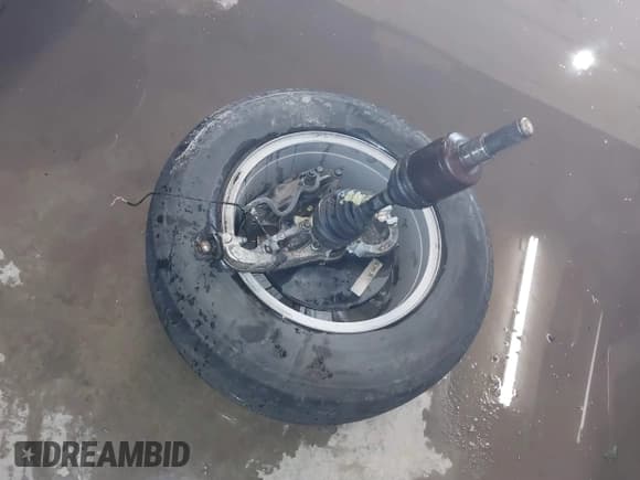 ✅ 2016 Chevrolet Colorado 4WD LT • VIN: 1GCGTCE30G1197038 • Lot: 41260078. Listed on IAAI with 101,840 mi. Free auction sales archive from the USA and detailed vehicle history report at DreamBid. Image 12.