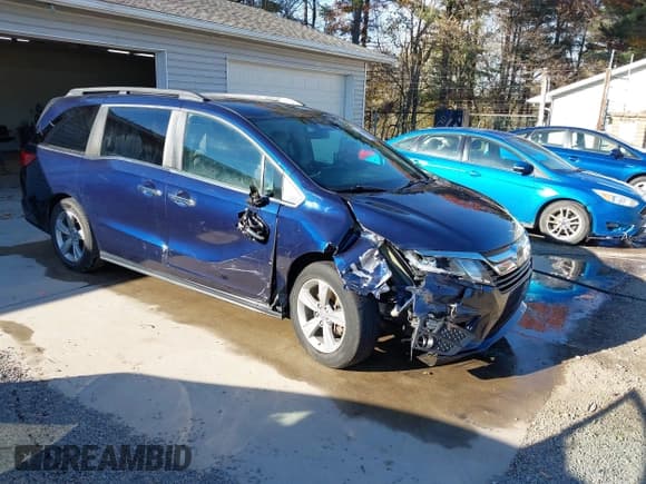✅ 2020 Honda Odyssey EX • VIN: 5FNRL6H58LB047042 • Лот: 43639055. Опубликован ранее на IAAI с пробегом 167 842 миль. Бесплатный доступ к архиву аукционных продаж из США и подробный отчёт об истории автомобиля на DreamBid. Изображение 1.