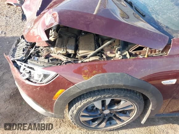 ✅ 2018 Buick Regal Essence • VIN: W04GV8SX8J1149612 • Лот: 41916474. Опубликован ранее на IAAI с пробегом 93 616 миль. Бесплатный доступ к архиву аукционных продаж из США и подробный отчёт об истории автомобиля на DreamBid. Изображение 6.