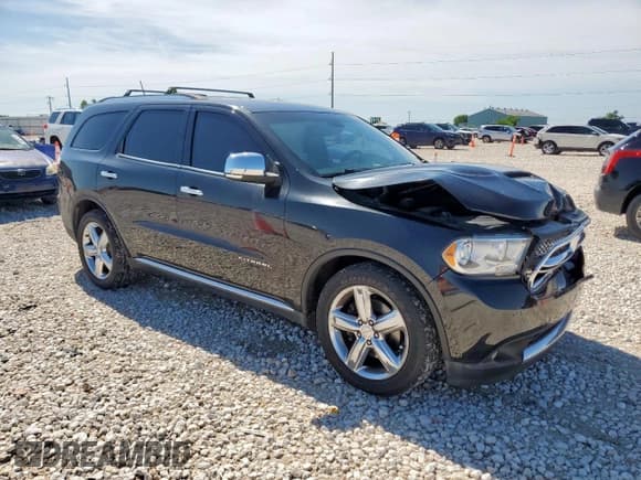 ✅ 2011 Dodge Durango Citadel • VIN: 1D4SD5GT7BC613523 • Lot: 57176925. Listed on Copart with 174,702 mi. Free auction sales archive from the USA and detailed vehicle history report at DreamBid. Image 4.