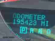 2006 Chevrolet Impala LTZ z VIN 2G1WU581069335856, wystawiony jako IAAI lot #43554562 z przebiegiem 195 423 mil mil oraz . Historia ofert i sprzedaży dostępna na DreamBid. Obrazek 13.