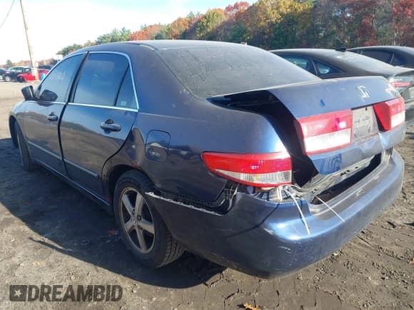 ✅ 2003 Honda Accord EX • VIN: JHMCM56673C042645 • Lot: 43645602. Listed on IAAI with 195,721 mi. Free auction sales archive from the USA and detailed vehicle history report at DreamBid. Image 3.