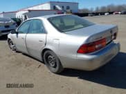 ✅ 1998 Lexus ES 300 • VIN: JT8BF28G8W5038803 • Lot: 41641509. Listed on IAAI with Not provided. Free auction sales archive from the USA and detailed vehicle history report at DreamBid. Image 3.