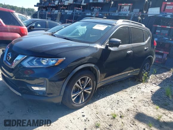 ✅ 2017 Nissan Rogue SV • VIN: 5N1AT2MT6HC816549 • Lot: 42817797. Wystawiony na IAAI z przebiegiem 164 208 mil. Bezpłatny archiwum sprzedaży aukcyjnych z USA i szczegółowy raport historii pojazdu na DreamBid. Zdjęcie 2.