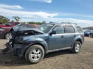 ✅ 2010 Ford Escape XLT • VIN: 1FMCU9DG9AKA52130 • Лот: 85891695. Опубликован ранее на Copart с пробегом 138 737 миль. Бесплатный доступ к архиву аукционных продаж из США и подробный отчёт об истории автомобиля на DreamBid. Изображение 1.
