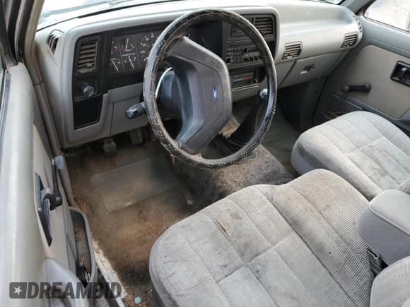 ✅ 1990 Ford Ranger • VIN: 1FTCR15T1LPA42846 • Lot: 88858905. Listed on Copart with 56,097 mi. Free auction sales archive from the USA and detailed vehicle history report at DreamBid. Image 15.