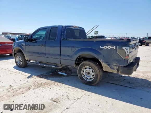 ✅ 2014 Ford F-150 XL • VIN: 1FTEX1EM4EFB60521 • Lot: 52238995. Listed on Copart with 211,070 mi. Free auction sales archive from the USA and detailed vehicle history report at DreamBid. Image 2.