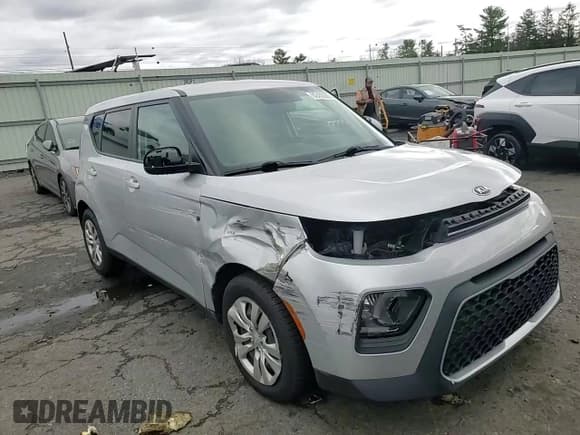 ✅ 2021 Kia Soul LX • VIN: KNDJ23AU6M7758486 • Lot: 82438685. Listed on Copart with 36,183 mi. Free auction sales archive from the USA and detailed vehicle history report at DreamBid. Image 14.