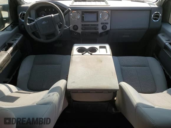 ✅ 2011 Ford F-250 XLT • VIN: 1FT7W2BT0BEC19658 • Lot: 86811905. Listed on Copart with 167,747 mi. Free auction sales archive from the USA and detailed vehicle history report at DreamBid. Image 8.