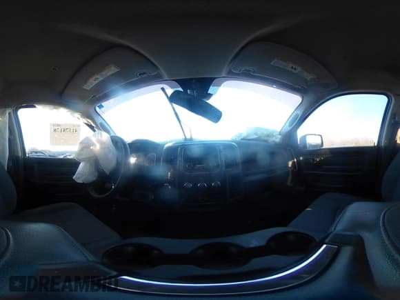 ✅ 2017 Ram 1500 Tradesman • VIN: 1C6RR7KG3HS849210 • Lot: 41578178. Wystawiony na IAAI z przebiegiem Nie podano. Bezpłatny archiwum sprzedaży aukcyjnych z USA i szczegółowy raport historii pojazdu na DreamBid. Zdjęcie 18.