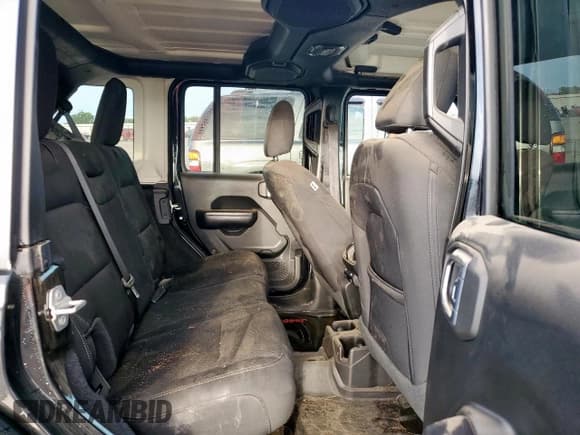 ✅ 2021 Jeep Wrangler Unlimited Willys • VIN: 1C4HJXDN0MW579721 • Lot: 60265255. Listed on Copart with 48,941 mi. Free auction sales archive from the USA and detailed vehicle history report at DreamBid. Image 10.