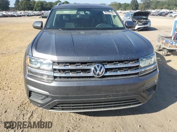 ✅ 2018 Volkswagen Atlas S • VIN: 1V2GR2CA8JC519123 • Lot: 86228785. Listed on Copart with 139,789 mi. Free auction sales archive from the USA and detailed vehicle history report at DreamBid. Image 5.