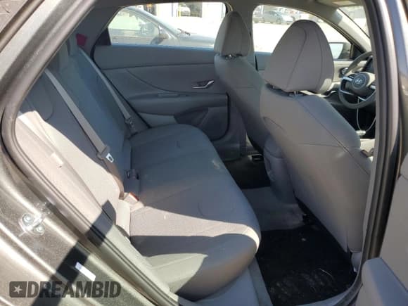 ✅ 2025 Hyundai Elantra SE • VIN: KMHLL4DG2SU942528 • Lot: 71953735. Listed on Copart with 6,081 mi. Free auction sales archive from the USA and detailed vehicle history report at DreamBid. Image 10.