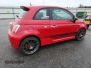 ✅ 2013 FIAT 500 Abarth • VIN: 3C3CFFFHXDT573481 • Lot: 90275965. Wystawiony na Copart z przebiegiem 153 774 mil. Bezpłatny archiwum sprzedaży aukcyjnych z USA i szczegółowy raport historii pojazdu na DreamBid. Zdjęcie 3.