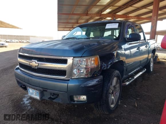 ✅ 2007 Chevrolet Silverado 1500 1LT • VIN: 2GCEK13M271506108 • Lot: 43561647. Listed on IAAI with 206,819 mi. Free auction sales archive from the USA and detailed vehicle history report at DreamBid. Image 2.